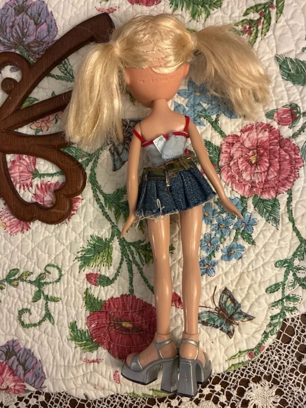 Cloe original Bratz with full outfit